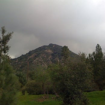 Henninger Flats Campground - Hiking Near Me - Altadena, California Henninger Flats Campground - Hiking Near Me - Altadena, California
