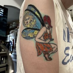 Painted Pinup Face and Body Art - Glitter up existing tattoo