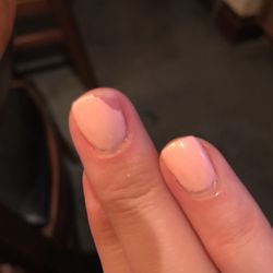 Bliss Nail - Middle finger chipped 2 days after