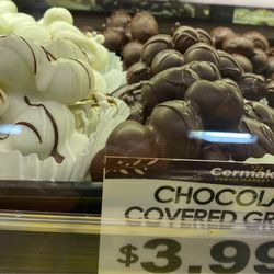 Cermak Fresh Market - Interesting