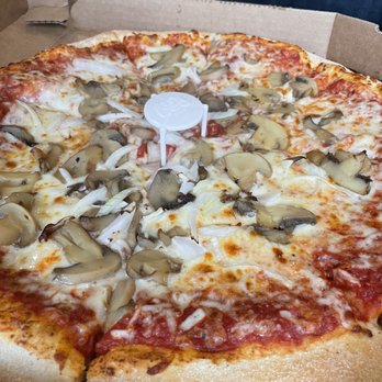 Marco's Pizza - mushroom and onion - Pizza Near Me - Villa Rica, Georgia Marco's Pizza - mushroom and onion - Pizza Near Me - Villa Rica, Georgia