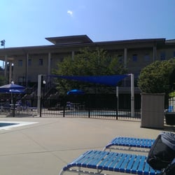 Emory SAAC Pool - Covered kiddie pool, locker rooms below