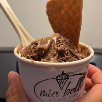 Miya Bowls - a hand holding a cup of gelato - Acai Bowls Near Me - Wahiawa, Hawaii Miya Bowls - a hand holding a cup of gelato - Acai Bowls Near Me - Wahiawa, Hawaii