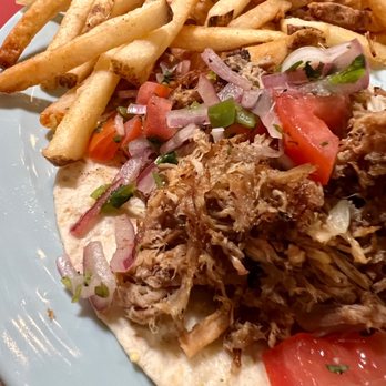 Joshua Tree Saloon - Carnitas tacos - Dive Bars Near Me - Joshua Tree, California Joshua Tree Saloon - Carnitas tacos - Dive Bars Near Me - Joshua Tree, California