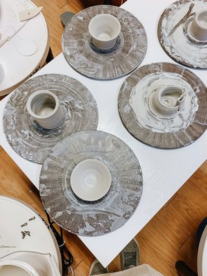 The Muddy Pig by null