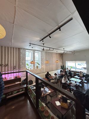 Mano Modern Cafe by null