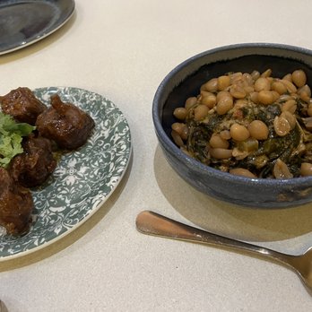 kann - Greens with peanuts - Caribbean Near Me - Portland, Oregon kann - Greens with peanuts - Caribbean Near Me - Portland, Oregon