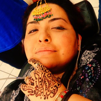 Beauty Healers - after getting eyebrows shaping and Henna tattoos - Henna Artists Near Me - El Paso, Texas Beauty Healers - after getting eyebrows shaping and Henna tattoos - Henna Artists Near Me - El Paso, Texas