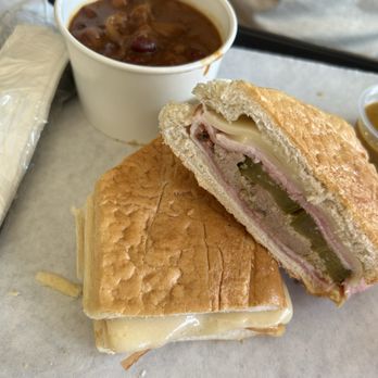 Hogtown Smokehouse - Cubano & Pit Beans - Barbeque Near Me - St. Louis, Missouri Hogtown Smokehouse - Cubano & Pit Beans - Barbeque Near Me - St. Louis, Missouri