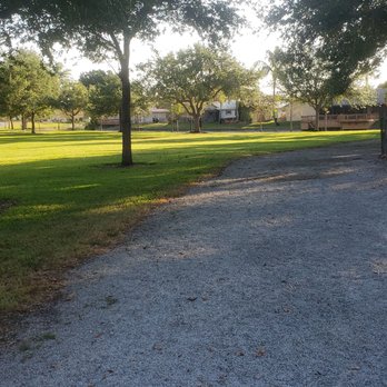 Jacaranda Lakes Park - Walking path - Parks Near Me - Plantation, Florida