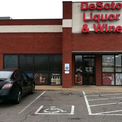 DeSoto Liquor & Wine