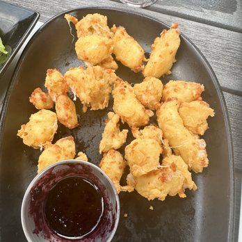 Barley + Vine Kitchen & Bar - Beer Battered Cheese Curds - Bars Near Me - Lakeville, Minnesota Barley + Vine Kitchen & Bar - Beer Battered Cheese Curds - Bars Near Me - Lakeville, Minnesota