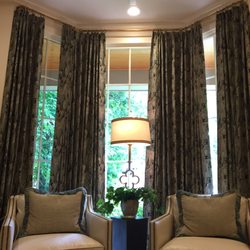 Joan Hawkins Art & Interiors - Study Drapery