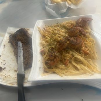 Cajun Bleu Cafe - Season Creole Steak/Pasta - Cajun/Creole Near Me - Marrero, Louisiana