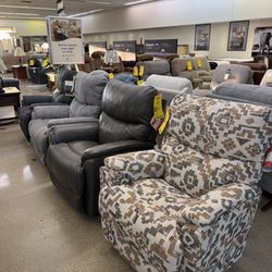 Wabash Furniture & Flooring