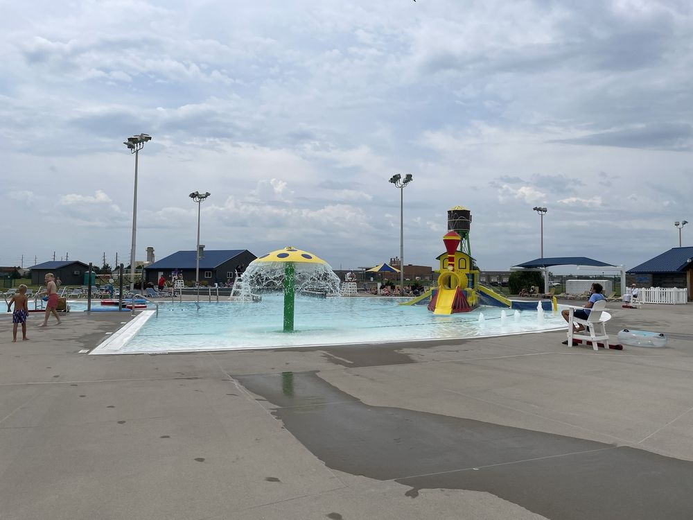 SPLASH STATION Updated August 2024 3809 E Fremont Dr, Fremont