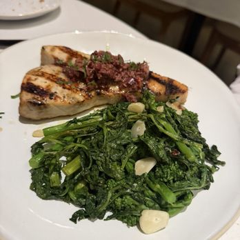 Gargiulo'S Tinton Falls - Italian Near Me - Tinton Falls, New Jersey