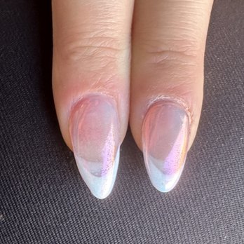 ARIA Nail Bar - Tempe - Same finger on both hands and nowhere near the same - Nail Salons Near Me - Tempe, Arizona
