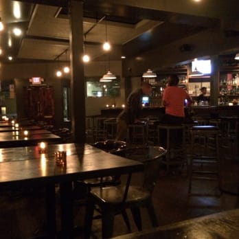 Huddy’s - Gastropubs Near Me - Redondo Beach, California