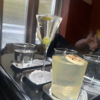 Schmuck - Martini and caramelized apple - Cocktail Bars Near Me - New York, New York
