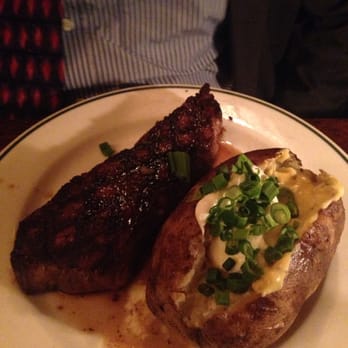 Metropolitan Grill - NY strip, medium well - American Near Me - Seattle, Washington