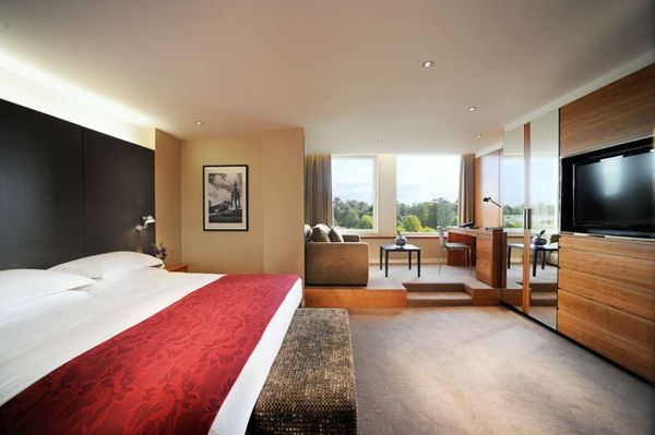 Royal Garden Hotel by null