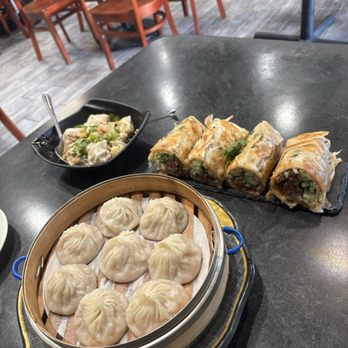 Dumpling Yo! - Pork Soup Filled Dumplings, Beef Roll, Wonton in Chili Oil - Dim Sum Near Me - Sacramento, California
