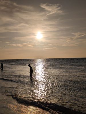 Bean Point Beach by null