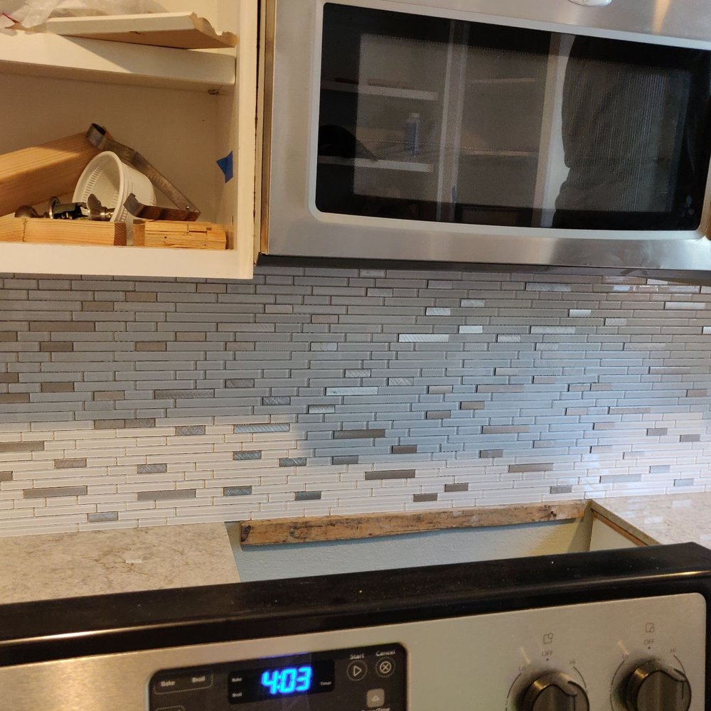 Kitchen backsplash