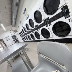 Brighton's Service Laundry