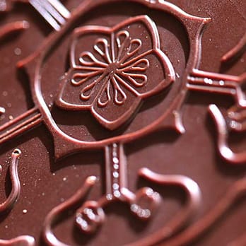 Belyzium 31° - Belyzium challenges the traditional concept of dark chocolate! - Chocolatiers & Shops Near Me - Berlin, BE