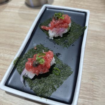 Sushi REV - Truffle Seaweed Tuna - Sushi Bars Near Me - Irvine, California Sushi REV - Truffle Seaweed Tuna - Sushi Bars Near Me - Irvine, California