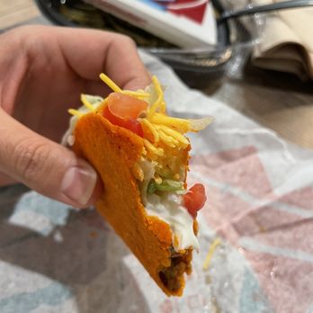 Taco Bell - pretty tasty Dorito hardshell beef taco - Fast Food Near Me - Los Angeles, California Taco Bell - pretty tasty Dorito hardshell beef taco - Fast Food Near Me - Los Angeles, California