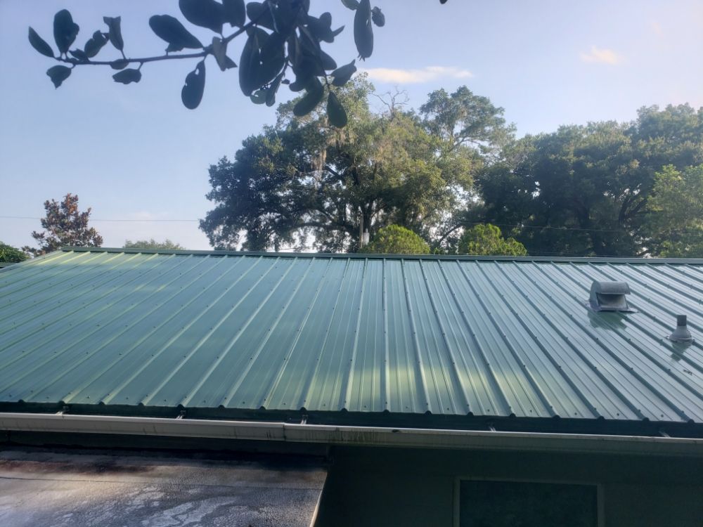 Slide of Premier Softwash Solutions