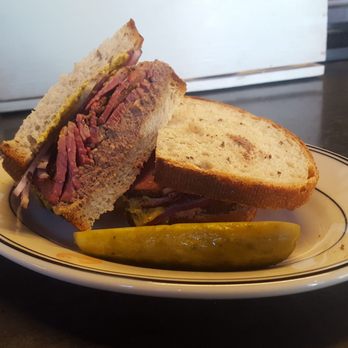 Mamaleh's Delicatessen - Beef Liver and Pastrami - Delis Near Me - Cambridge, Massachusetts
