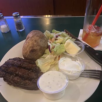 Crest Lounge - Steak dinner for $16.95 - Lounges Near Me - Temple City, California