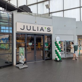 Julia's Amsterdam Sloterdijk - Located in Sloterdijk Station - Italian Near Me - Amsterdam, New Hampshire Julia's Amsterdam Sloterdijk - Located in Sloterdijk Station - Italian Near Me - Amsterdam, New Hampshire