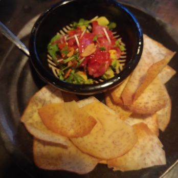 Kingyo - Tuna tartar with taro chips - Japanese Near Me - Vancouver, British Columbia Kingyo - Tuna tartar with taro chips - Japanese Near Me - Vancouver, British Columbia
