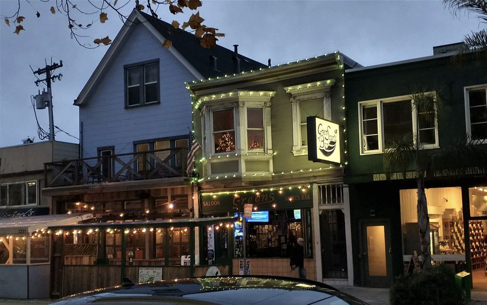 GREENS SPORTS BAR Updated October 2024 237 Photos & 280 Reviews