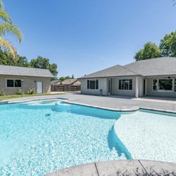 Premier Pools and Spas