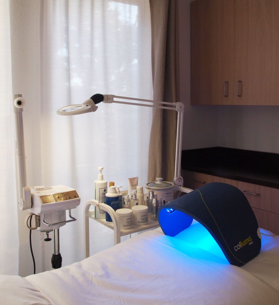 Embrace Skin Studio Logo