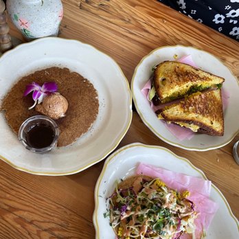 Kitchen Mouse Cafe - Breakfast tacos, Snickerdoodle Pancake - Vegan Near Me - Los Angeles, California