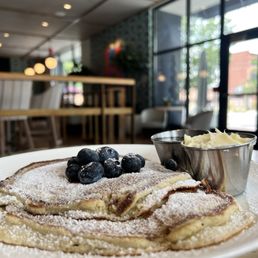 Pancakes lemon ricotta