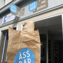 Äss Bar - Almond filled pastry