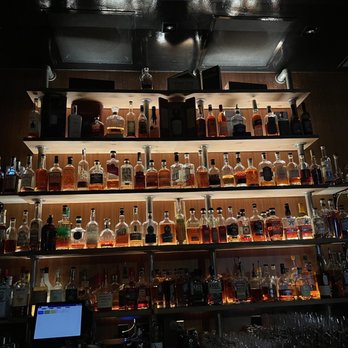 Bourbon N' Bubbles - Front Bar - Bars Near Me - Charleston, South Carolina