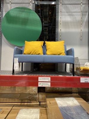 IKEA by null