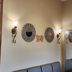 Bella Nail Salon - Lobby