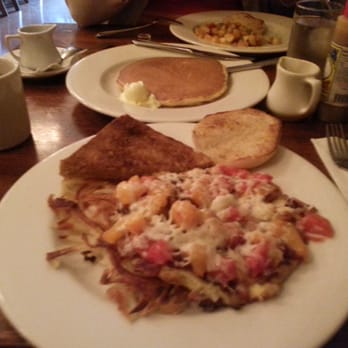 Crescent Cafe - Yum! - Coffee & Tea Near Me - McMinnville, Oregon Crescent Cafe - Yum! - Coffee & Tea Near Me - McMinnville, Oregon