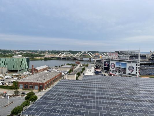 Top of the Yard Rooftop Bar & Bites by null