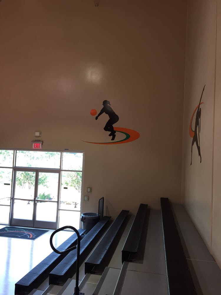 Sports Center at Grijalva Park Logo